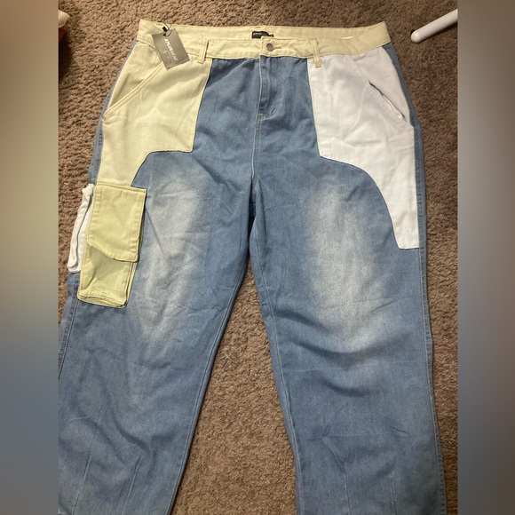 Nwt XPLUS women’s color block, wide leg jeans, three XL - Picture 13 of 16